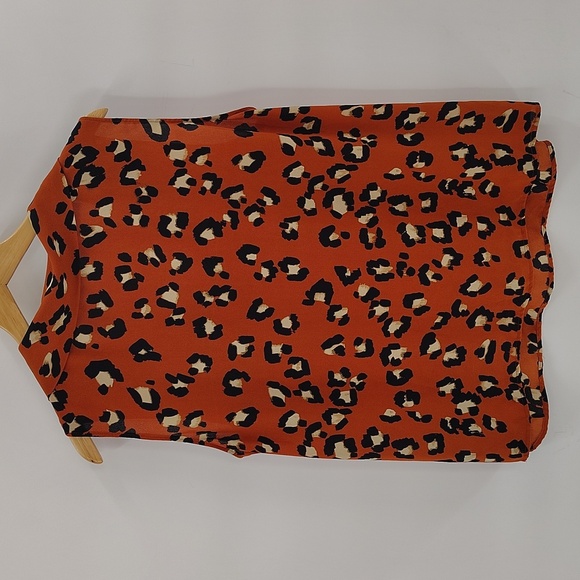 Tahari Leopard Print Sleeveless Blouse Size 1X Lightweight Business Work Top - Picture 8 of 8